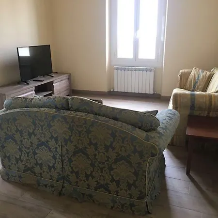 Quasi Perfetto Apartamento *